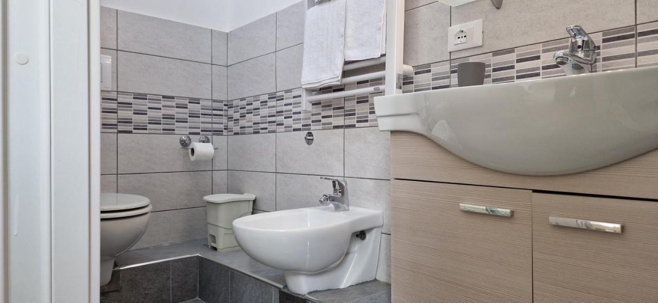 Diaz Rooms Lecce Dış mekan fotoğraf