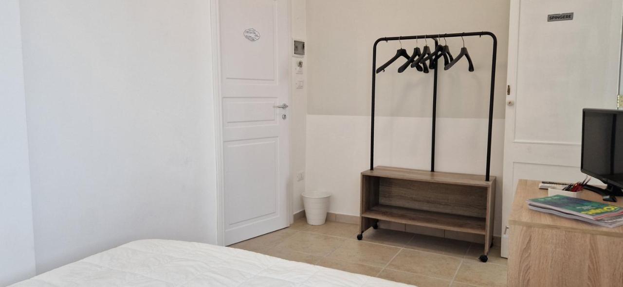Diaz Rooms Lecce Dış mekan fotoğraf